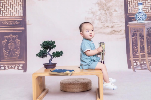 神农架宝宝多久开始攒肚